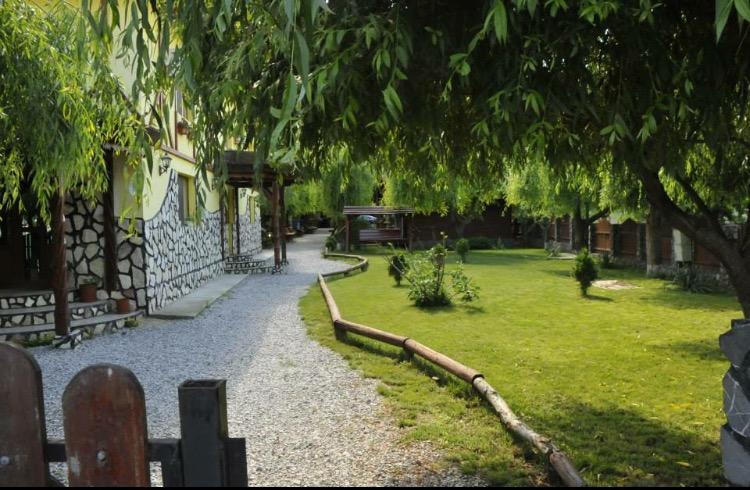 Hotel Constantin Si Elena Dunavăţu de Jos Exterior foto